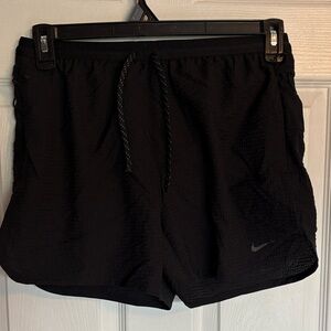 Nike Men's Black Athletic Shorts NWT